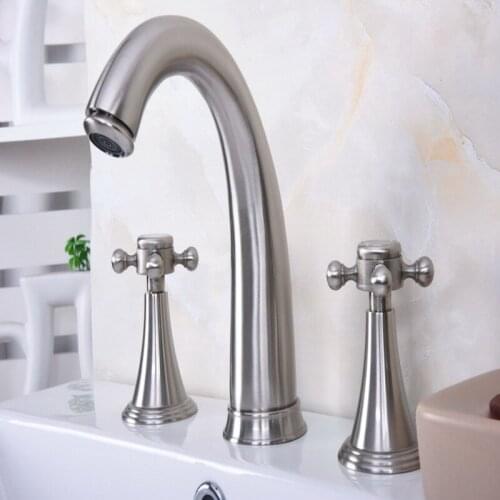 Deck Mounted 3 Holes Bath Tub Mixer Tap Brushed Nickel Brass Widespread 2 Handles bathroom basin Faucet abn017