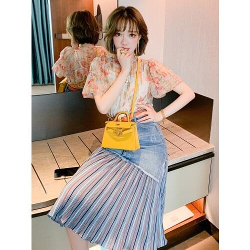 Top Quality Gilded printed bubble sleeve screen top+Denim patchwork striped skirt suit new summer