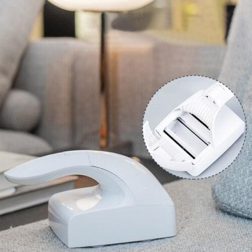 Pet Hair Remover Roller Dog Cat Hair Cleaning Brush Removing Dog Cat Hair From Carpets Clothing Furniture Self-Cleaning Lint New