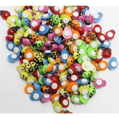 20 pcs New Mini Self adhesive red ladybug Kids Ladybug birthday party invitation cards decorate hand craft wood confetti