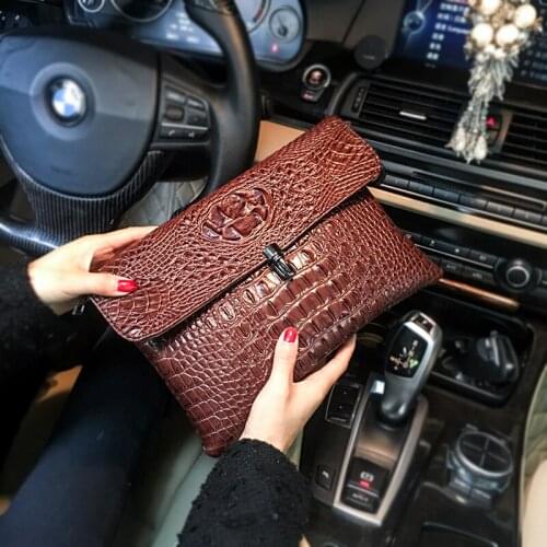 Fashion men and womens new hand bag crocodile pattern Handbag iPad bag leisure shoulder bag envelope bag