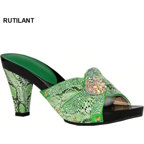 Green Color Wedding Shoes for Woman 2018 Summer Open Toe Ladies Sandals Women Shoe Party Wedding Shoes Decorated with Rhinestone