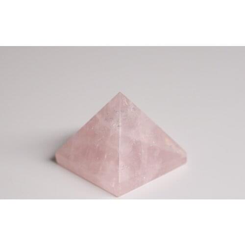 Natural Quartz Pyramid Decoration Crystal Jewelry Decoration Feng Shui House Senior Decoration Aura Energy Crystal Healing Stone