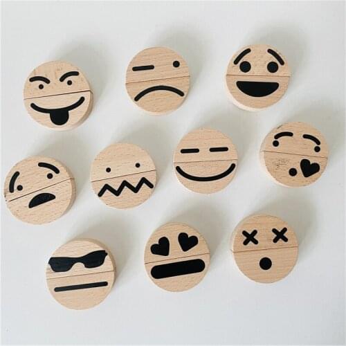 Expressions Matching Wooden Blocks Toy Puzzles Game for Childrens Logical Thinking Intellectual Training Toys Parent-Child Game