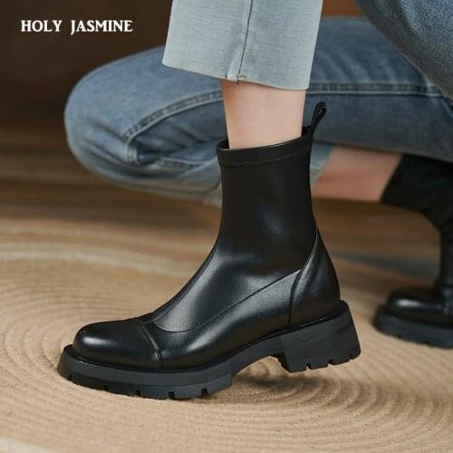 2021 New Plus Size 34-43 Genuine Leather Ankle Boots Women Shoes Brown Black Square Heels Chelsea Boots Ladies Shoes Party