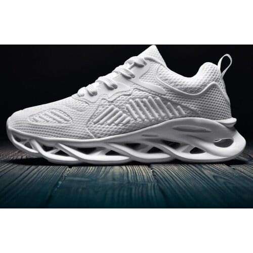 Trainers on causal mens informales comfortable fashion hot de shoes 39 leisure sports canvas sapato hombre 2020 Male mens man s