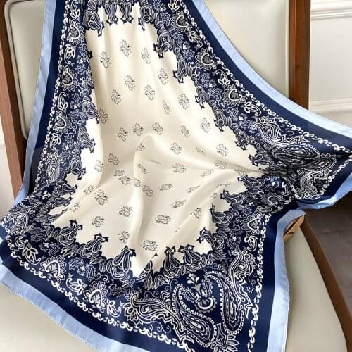 70*70cm Paisley Print Kerchief Women Hair Scarf Bandana Head Scarfs Female Small Shawls Wraps Silk Neck Scarves For Ladies 2020