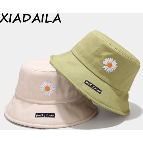 Unisex Harajuku Bucket Hat Fishing Outdoor Cap women Bucket fishing Hats Sunscreen Daisy embroidery fisherman hat