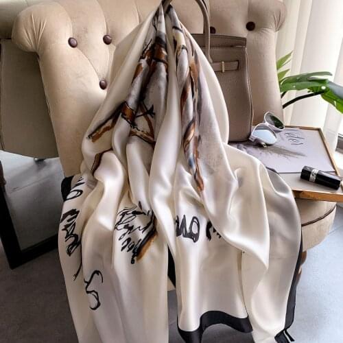 Spring Autumn Winter Ladies Oil Painting Silk Scarf Hijab Outdoor Warmth Multifunction Women Luxury Designer Foulard Shawl Wrap