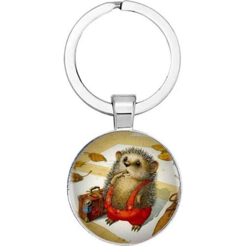 Fashionable And Exquisite Hedgehog Pattern Pendant Keychain Charm High Quality Male And Female Round Glass Keychain Jewelry