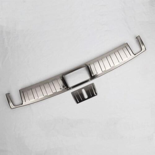 Fit for jeep Freeman built-in rear guard, boot door sill strip decorative guard board modification accessories