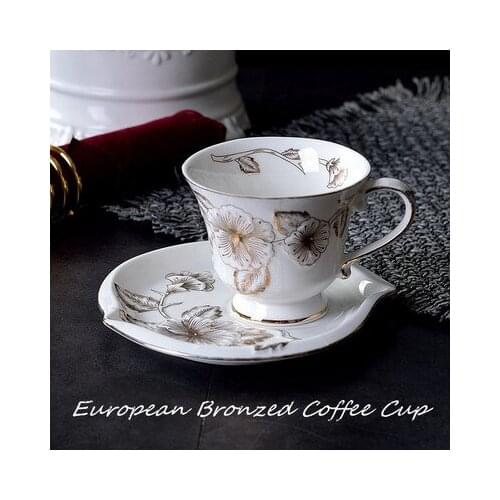 European Silver Flower Coffee Cup And Saucer Ceramic Coffee Set Red Tea Cup Hotel Club Afternoon Tea Home Drinkware