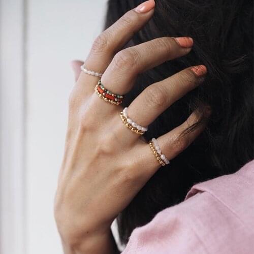 Pomlee Oval Pearl Rings for Women Elastic Adjustable Pearl Beaded Rings with Stainless Steel Fashion Jewelry Gifts