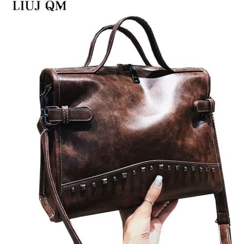 2021 New Fashion Rivet Vintage Female Handbag Quality Leather Messenger Bag Women Shoulder Bag Larger Top-Handle Bags Travel Bag
