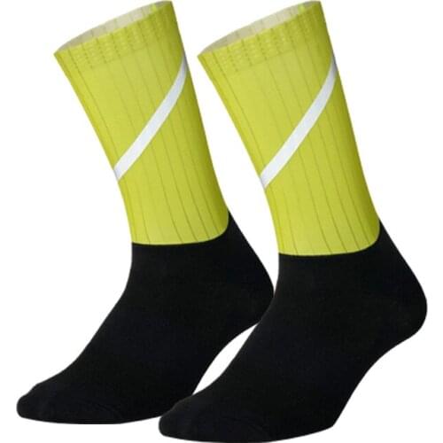 New Anti Slip Cycling Socks Integral Moulding High-tech Bike Sock Compression Bicycle Outdoor Reflective Running Sport Socks
