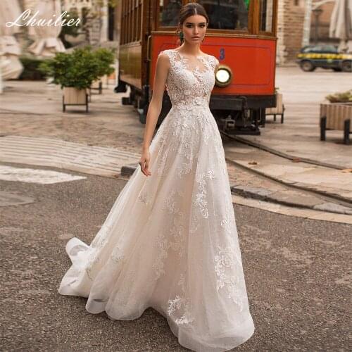 Lhuilier Elegant A-line Lace Wedding Dresses 2021 Floor Length Sleeveless Appliques Court Train Illusion Bridal Dress