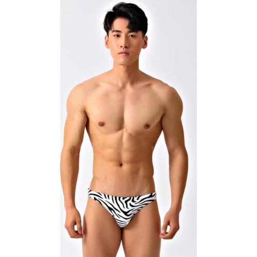 Sexy low waist half hip swimsuits summer beach swim briefs men swimwear bikinis tight hot gay thong swim trunks Sunga Masculina
