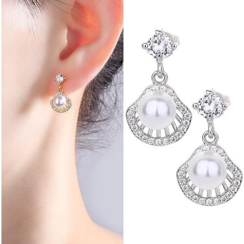 New Fashion Elegant Wedding Stud Earrings For Women Fan Crystal Paved Imitation Pearl Charm Dangle Earring Piercing Stud Jewelry