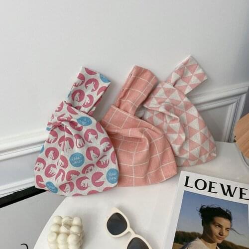 Ladies Bar Knot Handbag Literary Style Sweet Bear Pattern Wrist Handbag Womens Coin Purse and Mobile Phone Bags