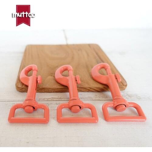 Retail red orange metal stoving varnish dog clasp new candy colors swivel snap hook Diy dog collar accessories CPK-25R