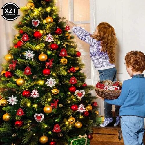 10PC/Lot 5Cm DIY Wooden Christmas Ornaments Kids Toy For Christmas Tree Hanging Pendants Xmas Decoration For Home Party New Year