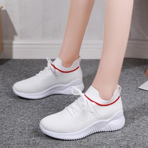 Urbutifo Ultralight White Women Sneakers Outdoor Walking Shoes Woman Lace-Up Sneakers Tenis Feminino Plataforma Women Footwear