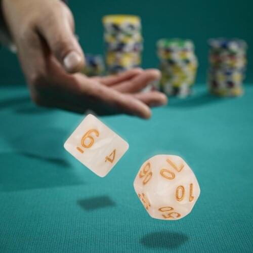 7pcs/Set Multi Side Board Game Dice D4,D6,D8,D10,D12,D20 Mixed Color for Family Entertainment Leisure Game Dice