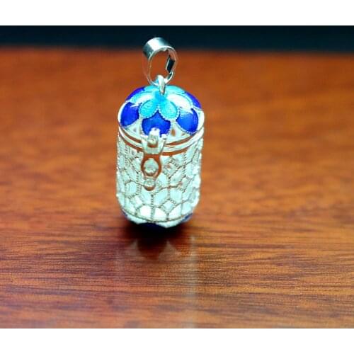 Vintage Brass Epoxy Blue Lotus Pattern Hollow Openable Square Pendant Jewelry Birthday Gift