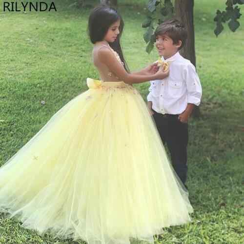 Gold Appliqued Long Flower Girl Dresses 2019 Big Bow First Communion Dresses Girls Pageant Dress Kids Prom Dress