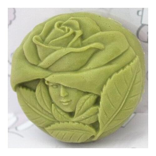 Handmade Soap Silicone Mold Animal Candle Molds Polymer Clay hide behind rose