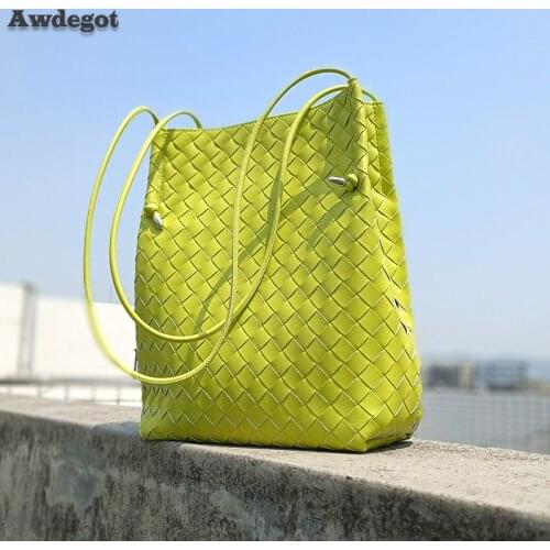 Weave Tote Bucket Bag New High-quality Womens Luxury Brand Designer Handbags Travel Shoulder Bag Phone Purses Braided Bag