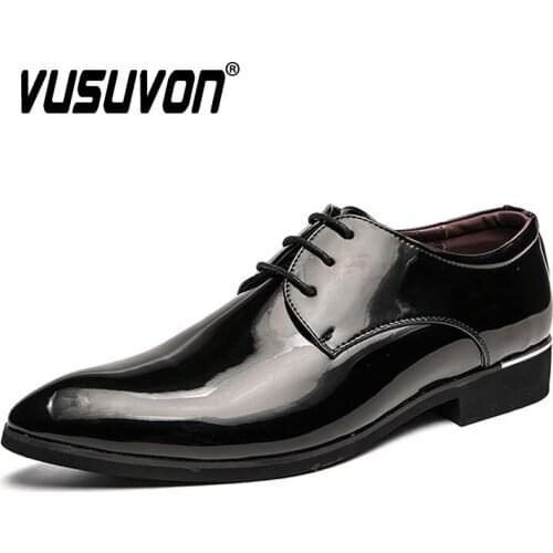 Fashion Slip On Men Derby Shoes Business Dress Loafers 2021 New Casual Classic Italian Design Genuine Patent Leather Suits Flats