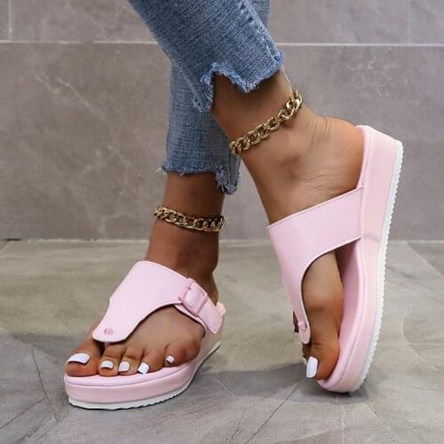 Women 2021 New Summer Sandals Slippers Ladies Buckle Strap Beach Soft Sole Flat Slides Hot Female Plus Size Platform Flip Flops