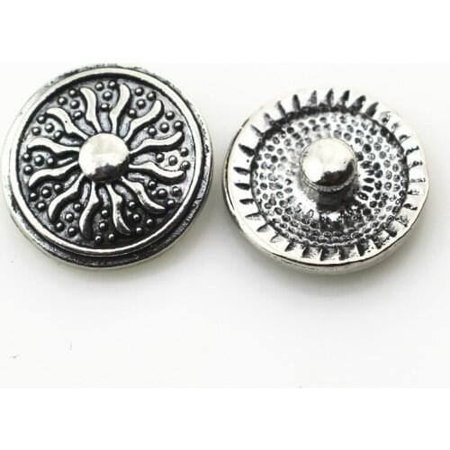 10pcs/lot Antique silver sun flower snap button fit 18mm women snap bracelets Ginger Snaps Jewelry pendant/necklace