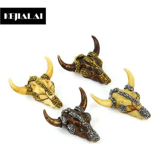 Vintage Goat Head Pendant Necklace Cow Bull Ox Head Charm Pave with Rhinestone Fashion Jewelry for Men Women Cattle Boot Barn