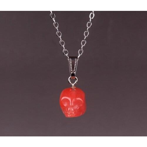 24pcs New Skeleton Real Hand Carved Roses Quartz Natural Stone Skull Shape Statues Healing Pendants Necklaces For Making Free