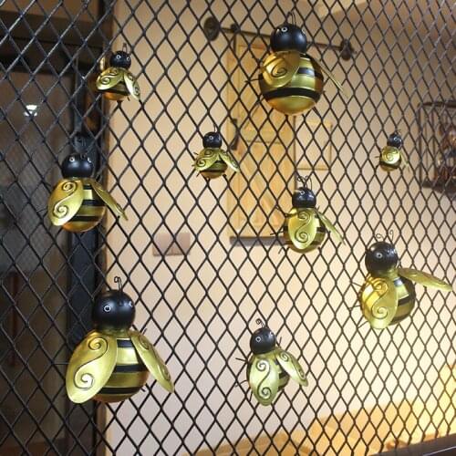 Garden Decoration Outdoor Idyllic Creative Golden Bee Wrought Iron Wall Decoration Metal Insect Statue Home Living Room Decor