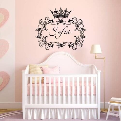 Queen Crown Describled By Flower Pattern Wall Decals Custom Name Home Girls Bedroom Beautiful Decor Vinyl Wallpaper Murals W-310