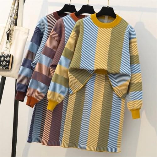 Womens new striped autumn and winter large size womens fat sister loose fashion was thin knit sweater + skirt two-piece suit