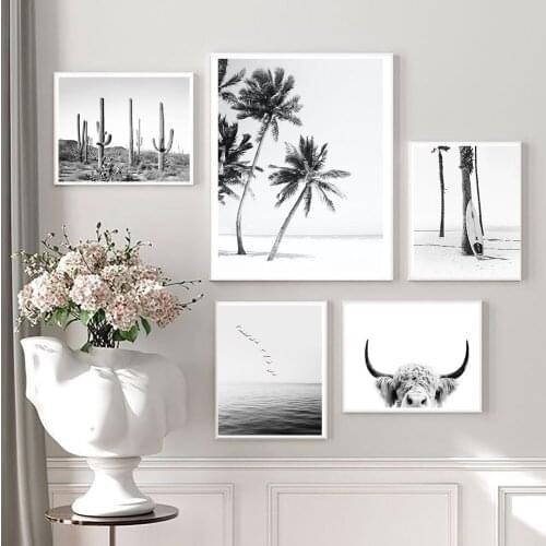 Animal Highland Cow Photography Wall Palm Art Canvas Painting Posters Prints Black White Seascape Wall Decor Home Decoration