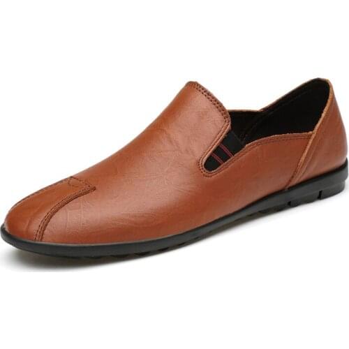 Mens Soft Driving Shoes Genuine Leather Shoes Casual Sneakers Male Adult Handmade Slip on Flat Boat Shoes Man Footwear Moccasins