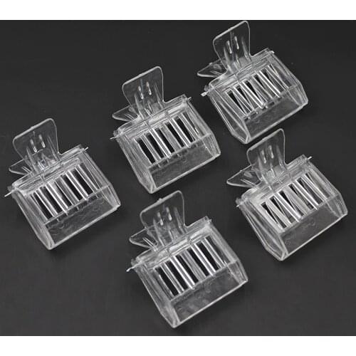 2 PCS Bee Tools Queen Cage Beekeeping Equipment Isolation Room Insectary Box Clip Colorless Plastic Bee Clip