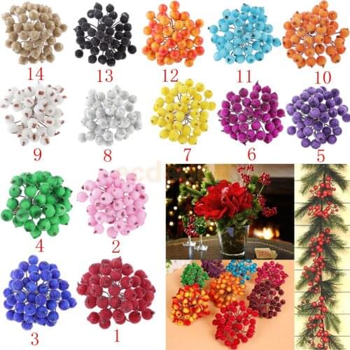 200pcs Mini Christmas Frosted Fruit Berry Holly Artificial Flower for Christmas Home Party DIY Decoration