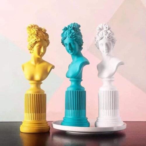Leezujun Figurines For Interior