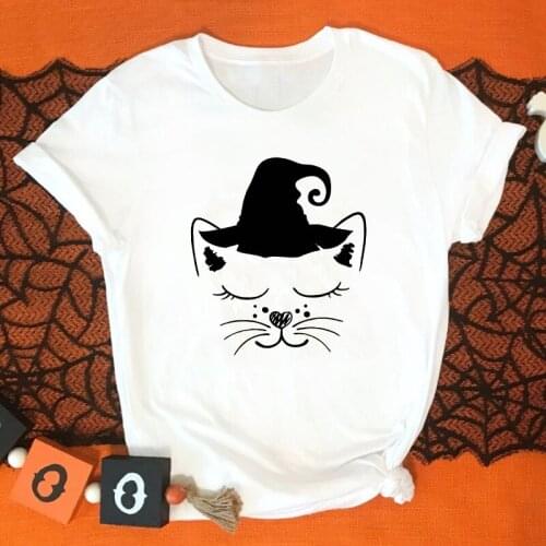 Cute Witch Black Cat Funny Cat Mom Holiday Gift Tshirt Camiseta T-shirt Trendy Women Autumn Witchy Halloween Tee Top