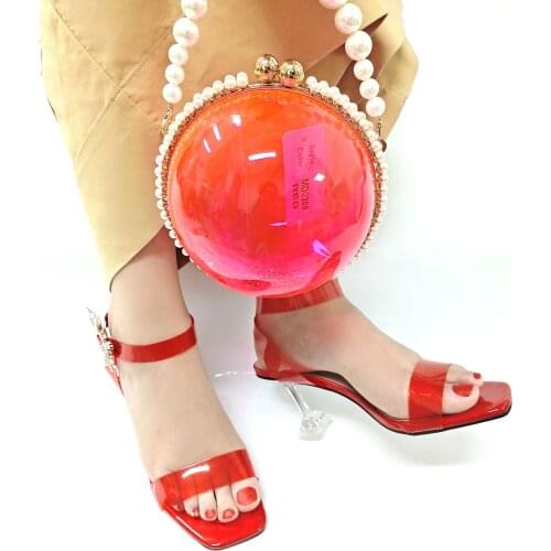 New Arrival Fahion Unique Style Italian Design Hot Selling Elegant Party Red Color Noble Women Shoes and Bag Set