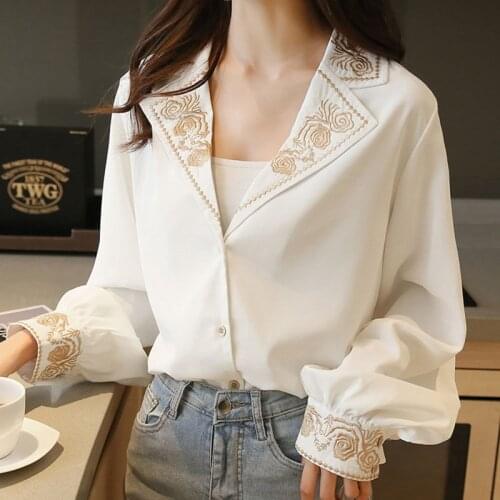 Long-sleeved Shirt Female Blusas Mujer De Moda 2021 Autumn Loose White Blouse Embroidery Vintage Top Floral Chiffon Notched 1011