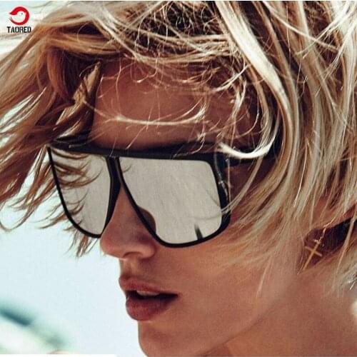 Woman trendy fashion sunglasses new luxury brand Italy classicsquare design outdoor travel drive hiking glasses TAORED eyewear