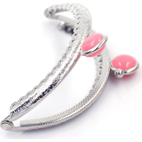 50PCS 8.5cm Arch Embossed Ruffled Purse Bag Frames Kiss Clasps Clutch Buckle Lock Pink Oblate Handbag Handle Luggage Hardware