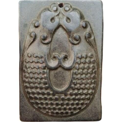 Hongshan culture antique jade collection iron black meteorite double beast Double Dragon Pendant